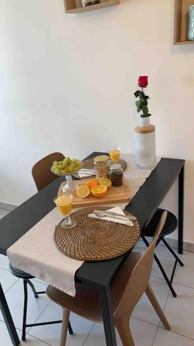 Apartamento Le Tony Garnier Check In H24 Wifi Lyon Exterior foto