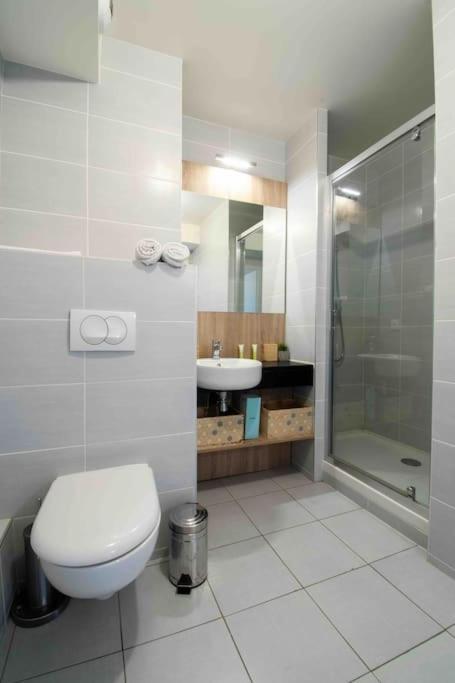 Apartamento Le Tony Garnier Check In H24 Wifi Lyon Exterior foto